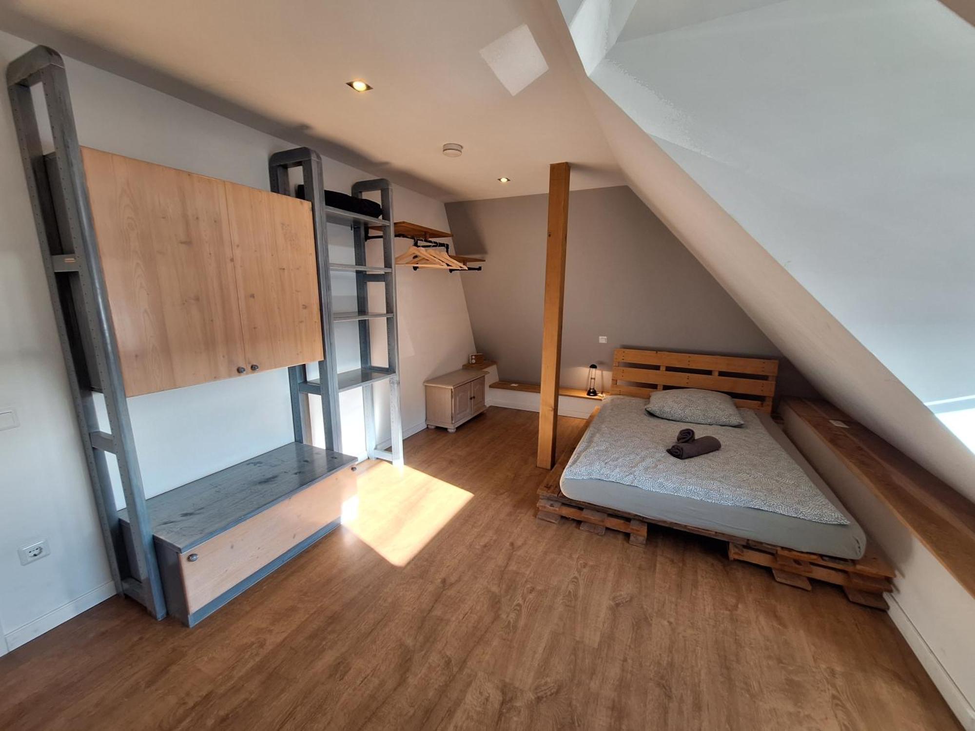 Bielefeld Zentral Komplette Fewo, 4 Schlafbereiche Bis Zu 8 Personen Luaran gambar